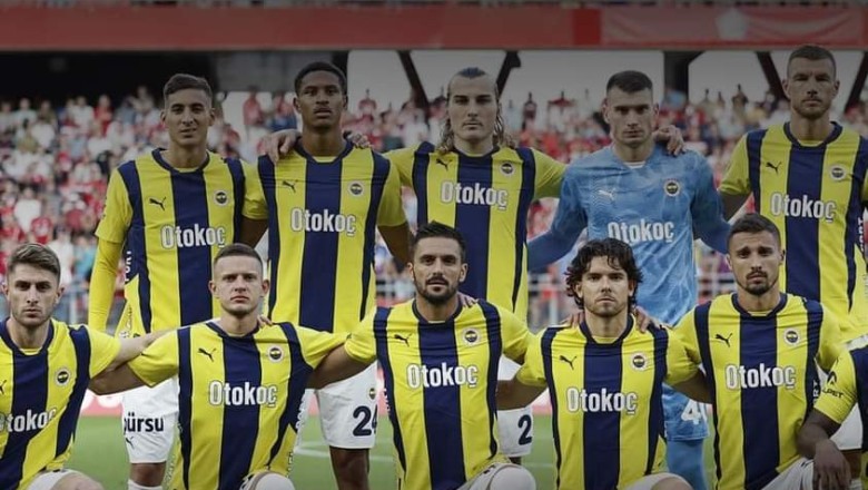 Fenerbahçe'de 1 yıldız daha yollarını ayırdı 2 kulupten birini seçecek