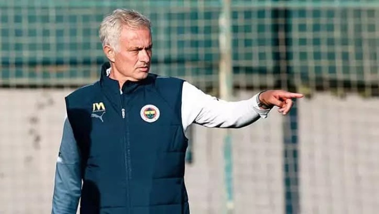 Son Dakika! Mourinho yönetime bildirdi! "O futbolcu kesinlikle satılmayacak...